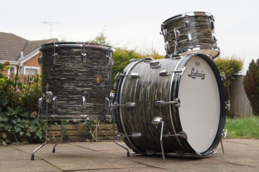 Vintage 1963 Ludwig Super Classic Black Oyster Pearl Drum Kit