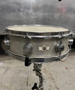 Vintage 1970s Camco USA Aristocrat 14x5 LA Silver Sparkle Snare Drum