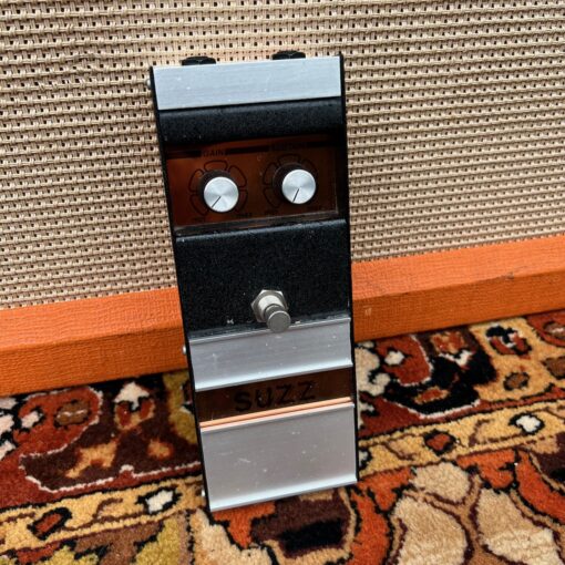 Vintage 1970s Carlsbro Analog Suzz Fuzz Guitar Effects Pedal