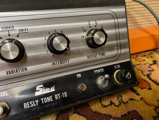 Vintage 1970s Shin Ei Resly Tone RT18 Guitar Effects Pedal