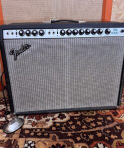 Vintage 1976 Fender Twin Reverb USA Silverface Amplifier Combo