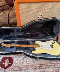 Vintage 1997 Fender Stratocaster California Series Olympic White Guitar