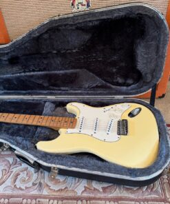 Vintage 1997 Fender Stratocaster California Series Olympic White Guitar