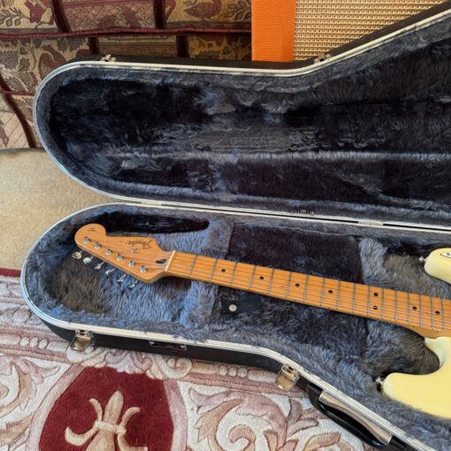Vintage 1997 Fender Stratocaster California Series Olympic White Guitar